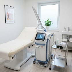 Диодный лазер WingDerm 808 нм для лазерной эпиляции в Perfect Clinic СПб